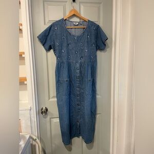 Carolina Bay Women's L Vintage 90s Embroidered Floral Pin Tuck Denim Midi Dress